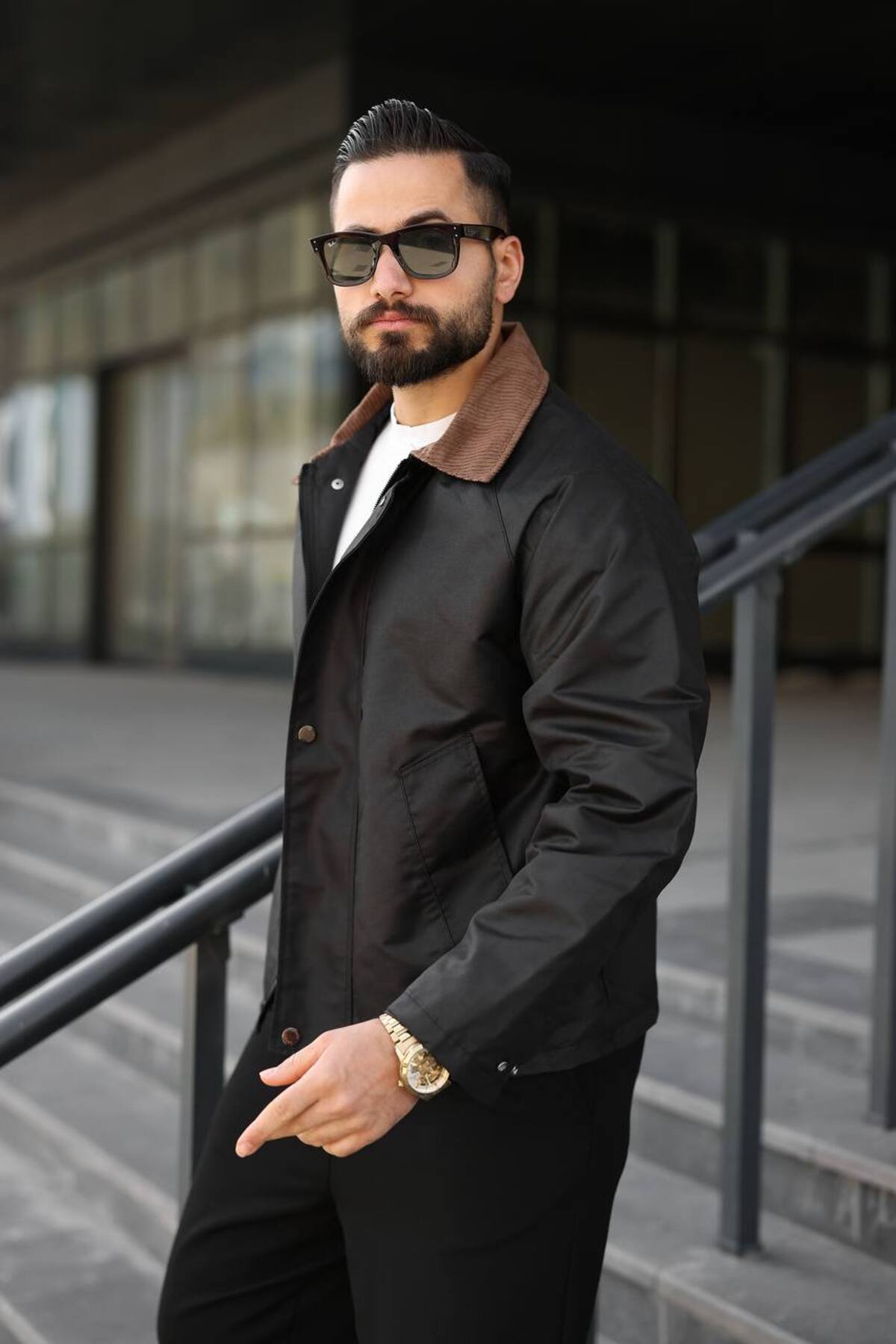 BASEL.CO Premium Yağlı Kumaş Kadife Yaka Detay - Old Money görsel 3