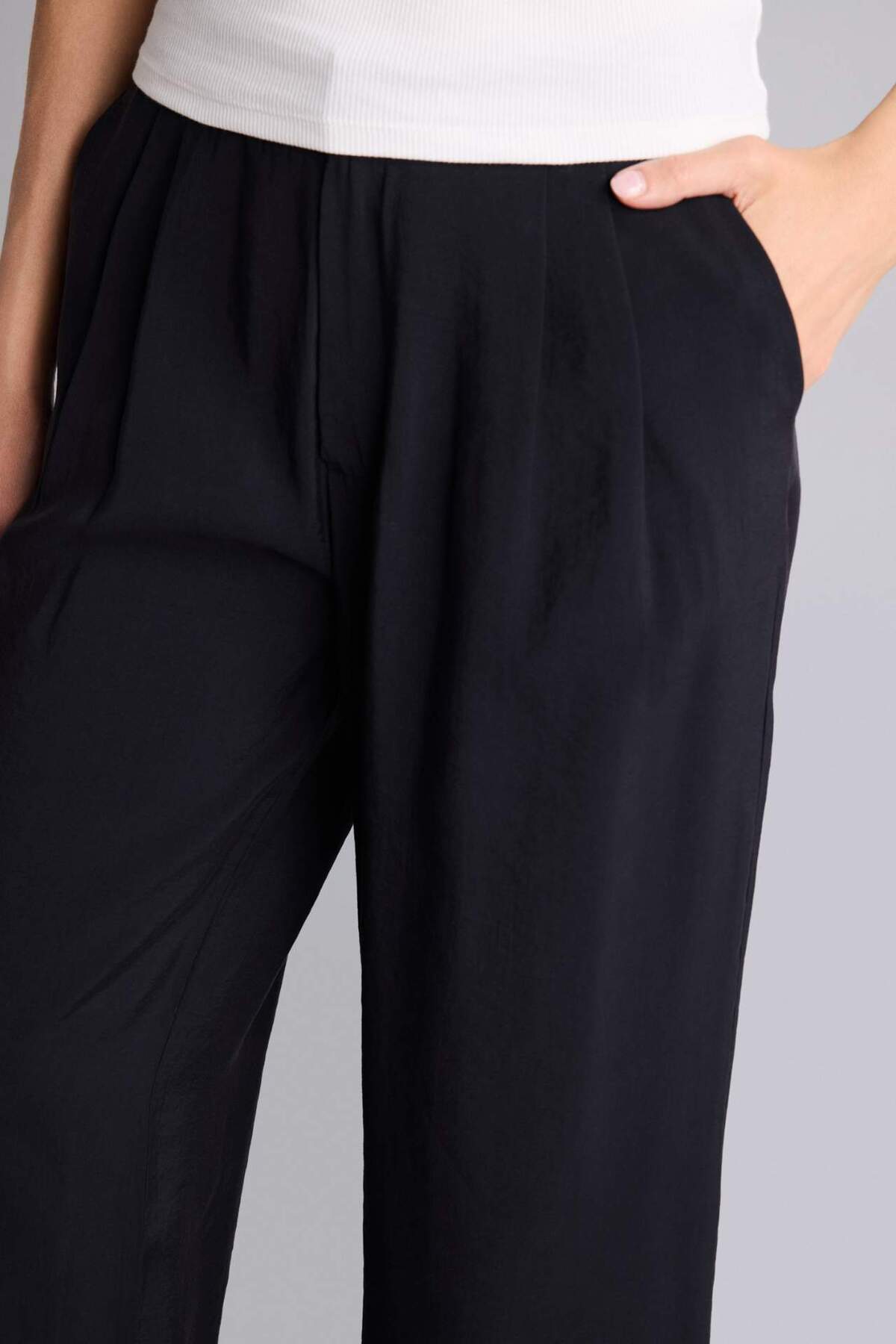 Defacto  Wıde Leg Fermuarlı Normal Bel Düz Paça Tencel Pantolon H1929AX26SM - Görsel 4