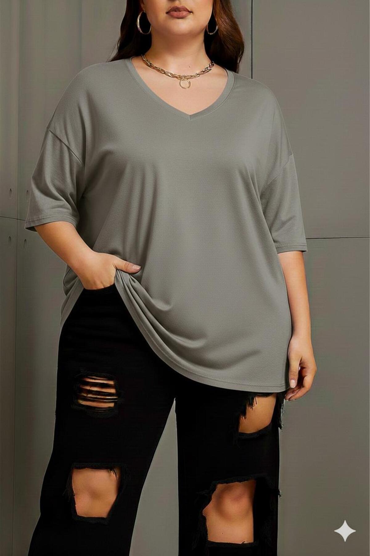 BENROMA PLUS V Yaka Büyük Beden Oversize Unisex Tişört 1CZ1