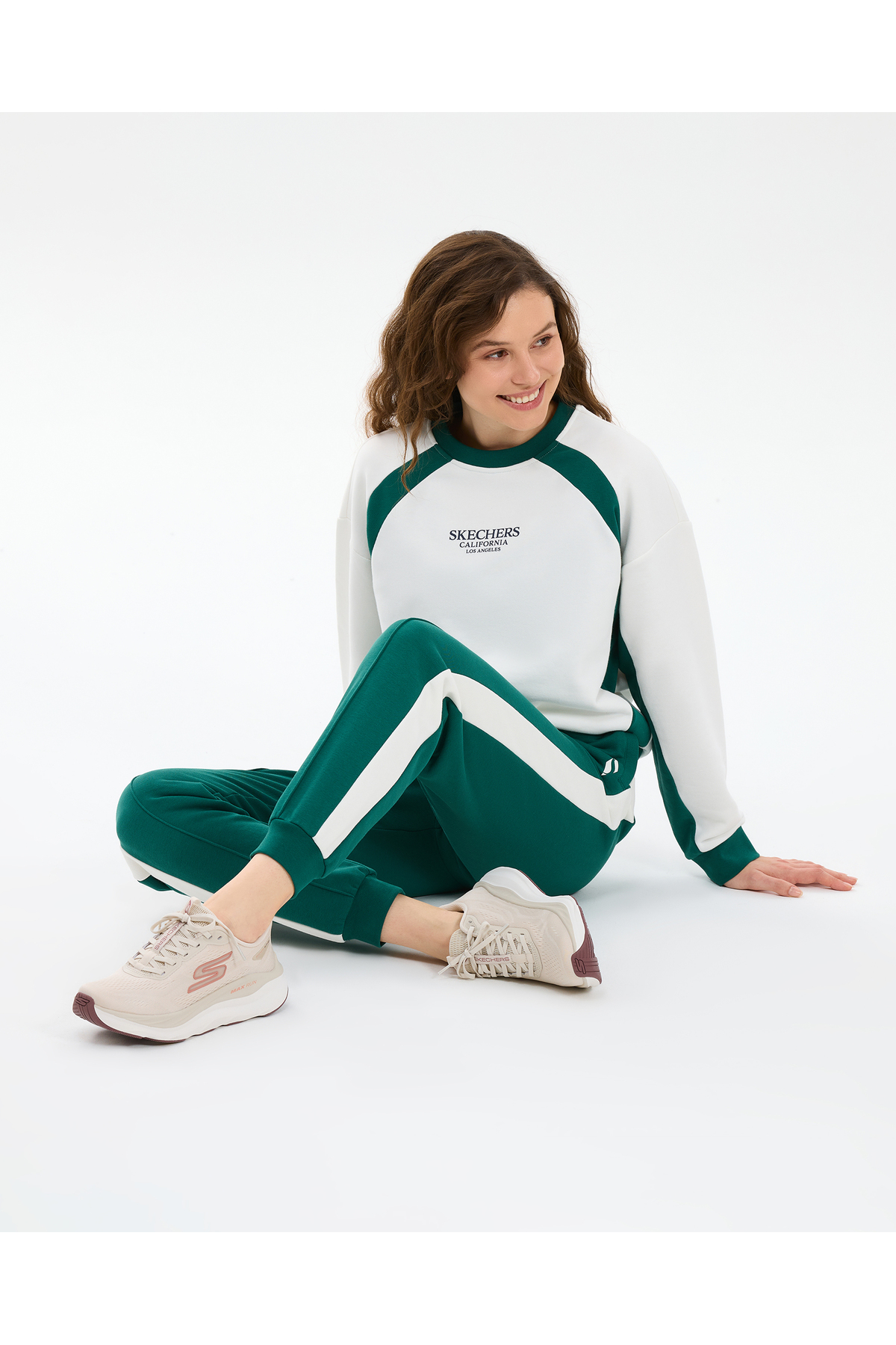 شلوار جین ورزشی زنانه W LW Fleece Jogger رنگ خاکی S2610037-4222