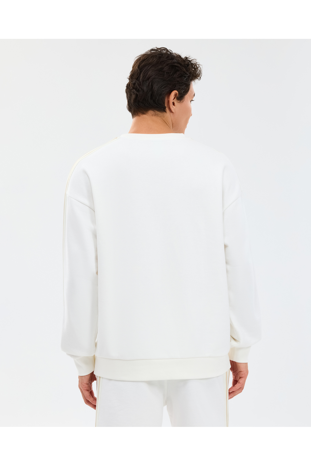 SKECHERS M LW Fleece Crew Neck Sweatshirt Erkek Beyaz Sweatshirt S2610103-3855 görsel 3