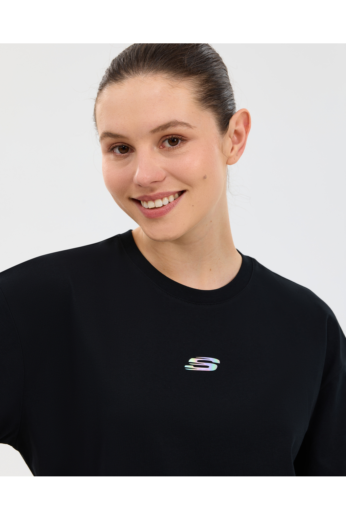 SKECHERS W Graphic T-Shirt Short Sleeve T-Shirt Kadın Siyah Tshirt S2610017-3817 görsel 5