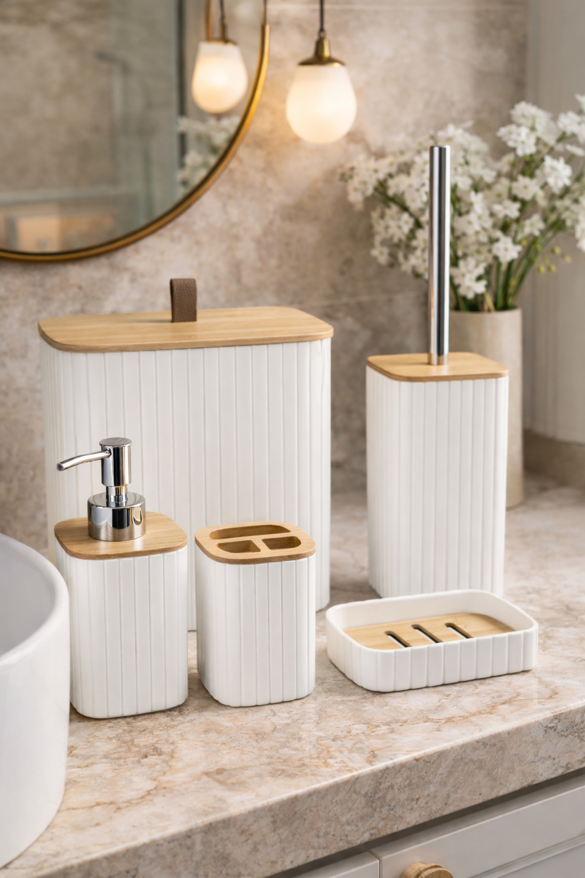 Striped Rectangular 5-Piece Bathroom Set with Bamboo Lid, White, 21 x 19 x 24 cm.