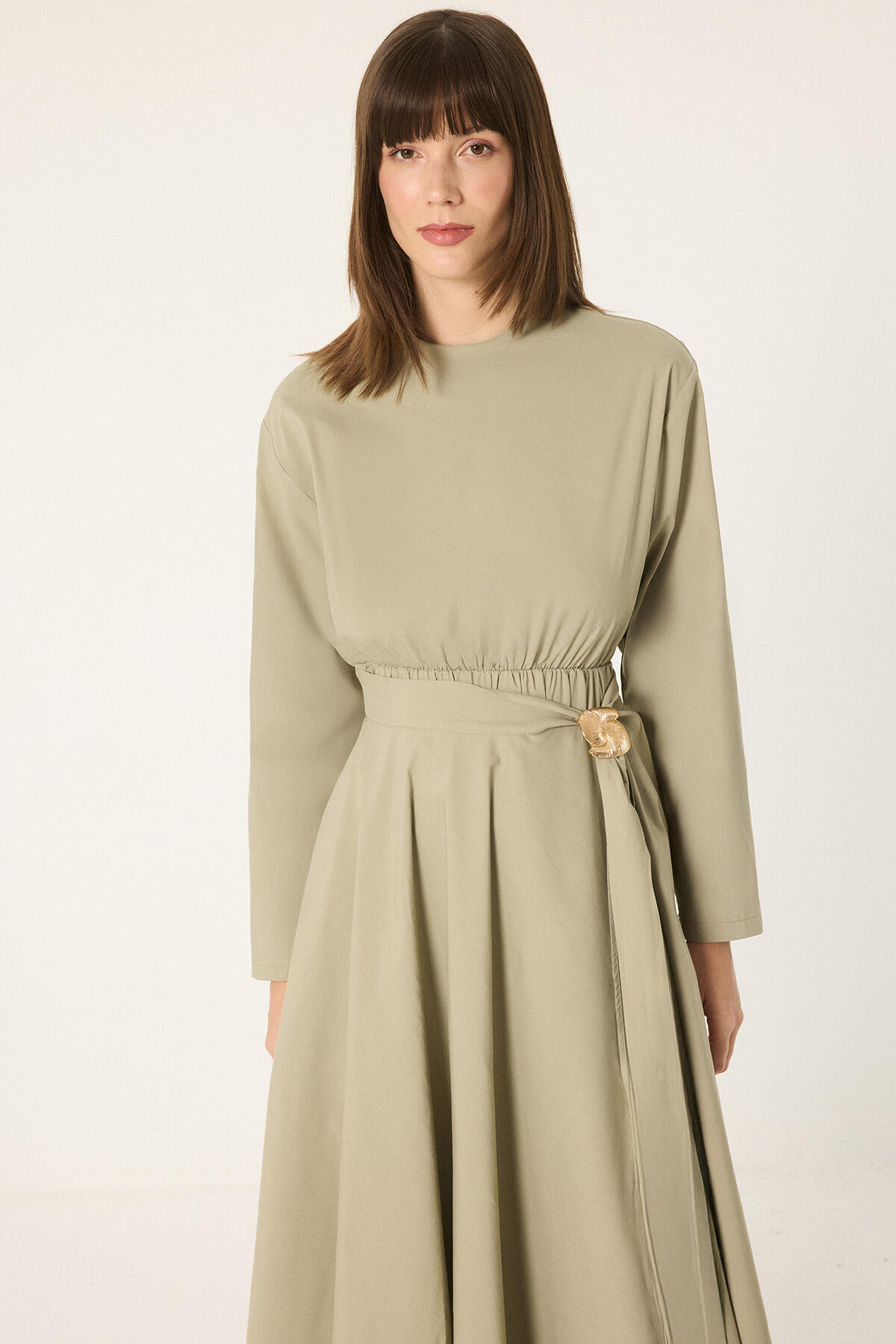 Touche Prive  GOLD TOKA DETAYLI ASİMETRİK MAXİ ELBİSE - Görsel 2