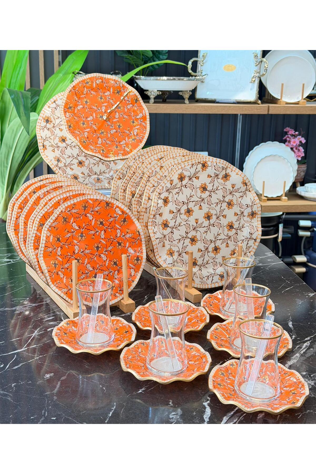 31-Piece Floral Gold Gilded Cake Tea Serving Set for 6