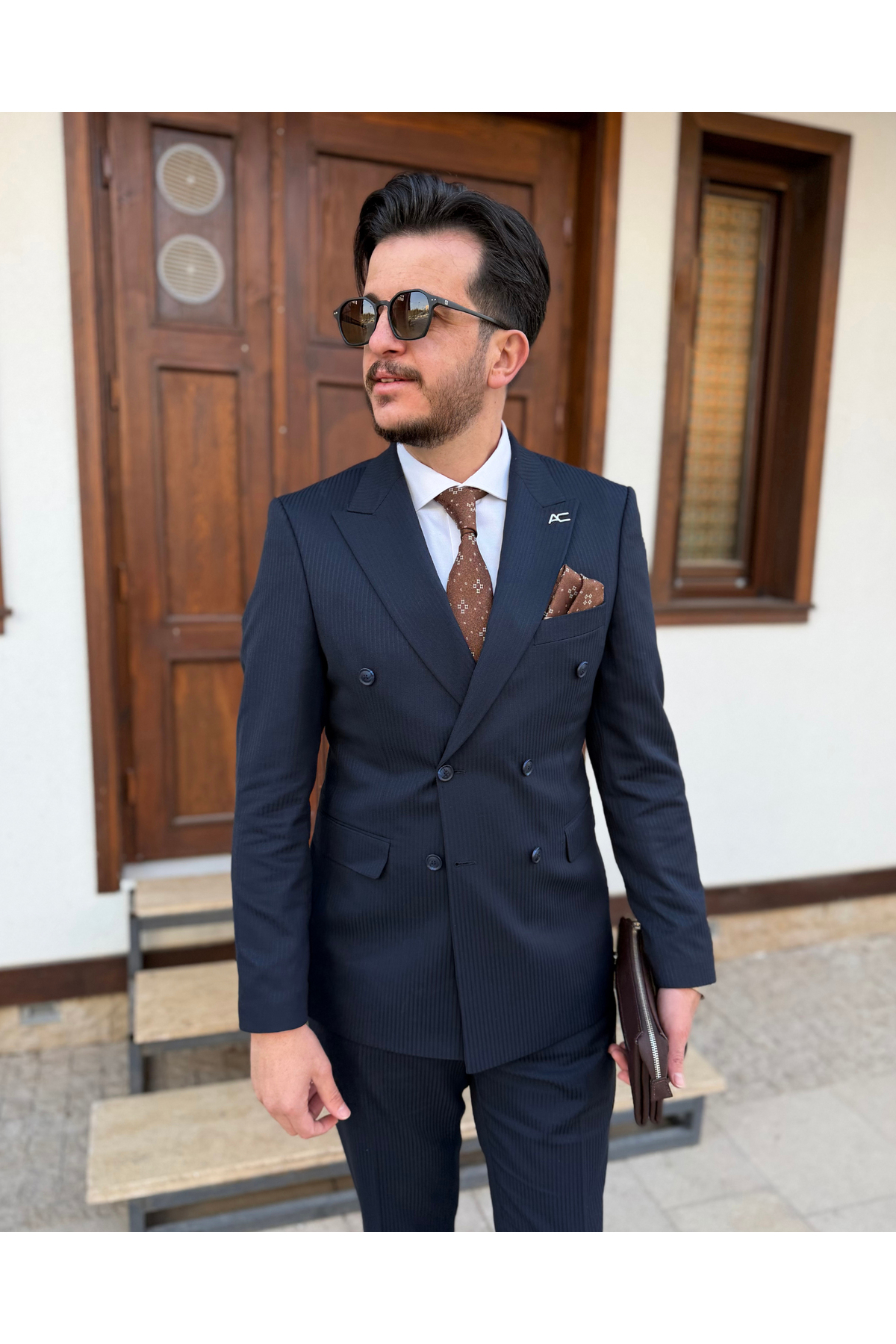 کت و شلوار دو سینه انحصاری مردانه Pinstripe Navy — سرمه‌ای TK550 — تصویر 2 از 7