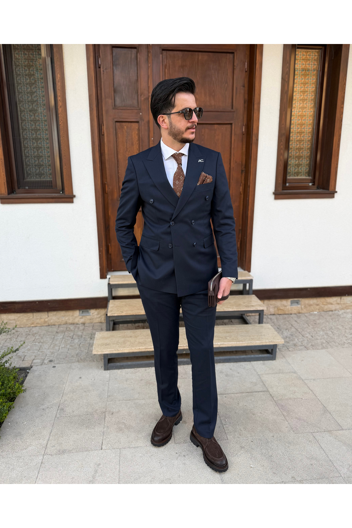 کت و شلوار دو سینه انحصاری مردانه Pinstripe Navy — سرمه‌ای TK550 — تصویر 5 از 7