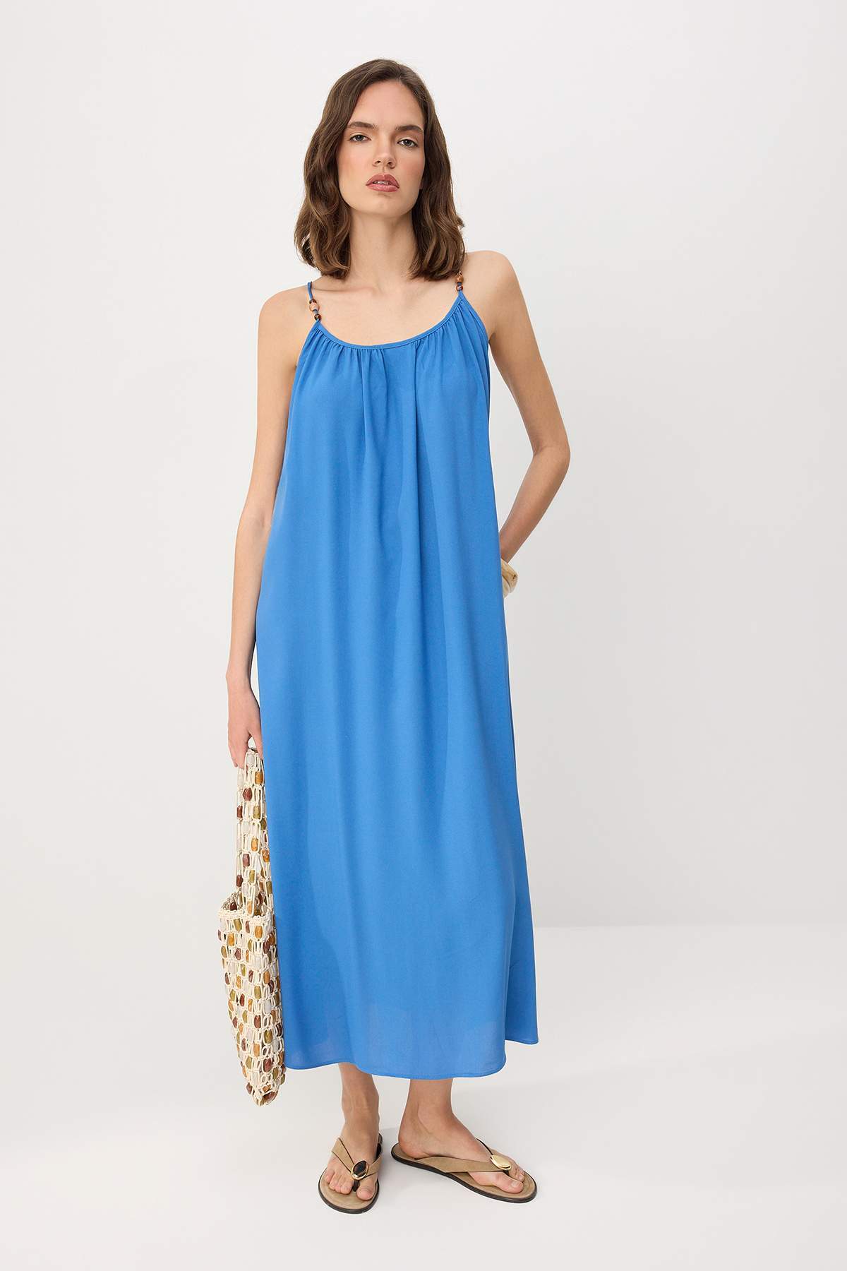 Trendyolmilla Mavi More Sustainable Rahat Kesim Midi Dokuma Elbise TWOSS26EL00447