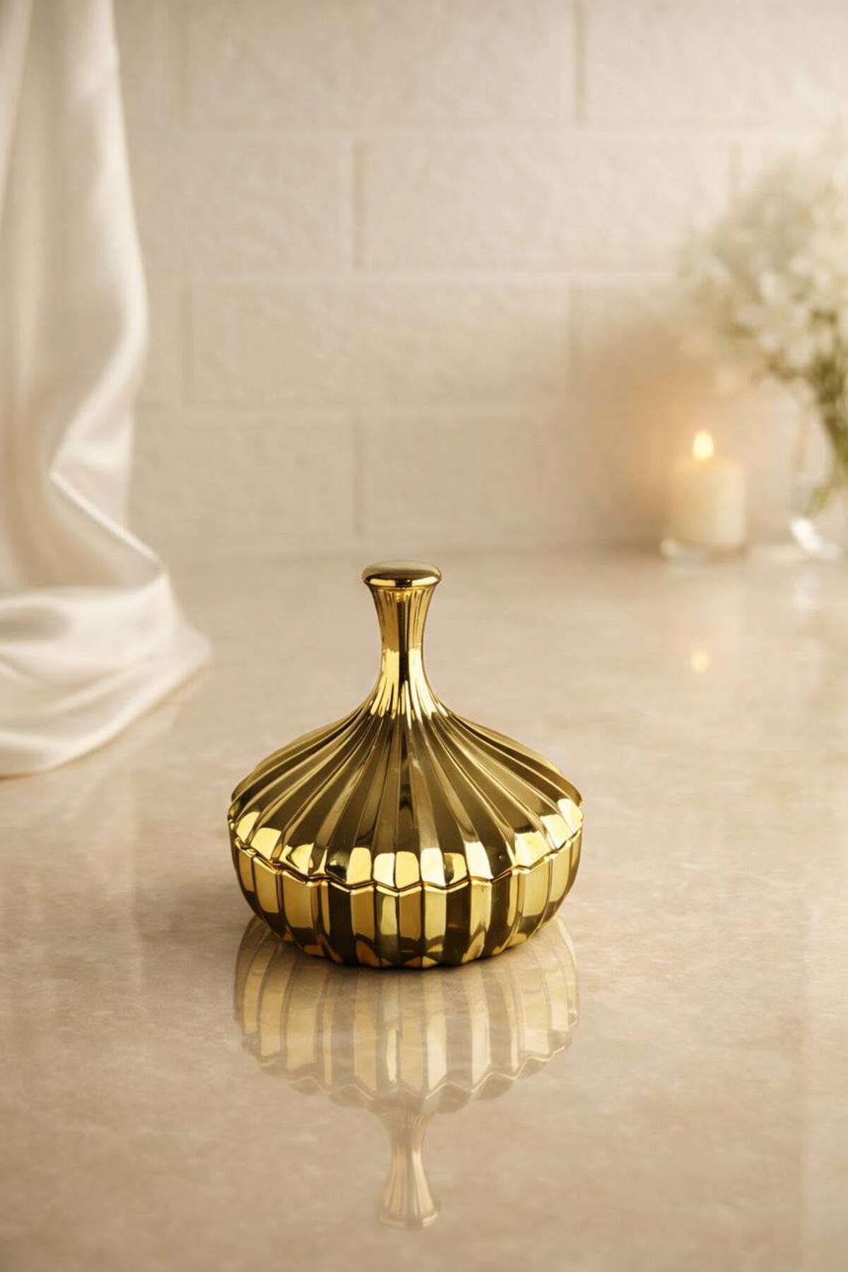 Rose Series Glass Titanium Plated Candy Bowl & Desktop Accessory Multipurpose Object & Modern Stylish Presentation