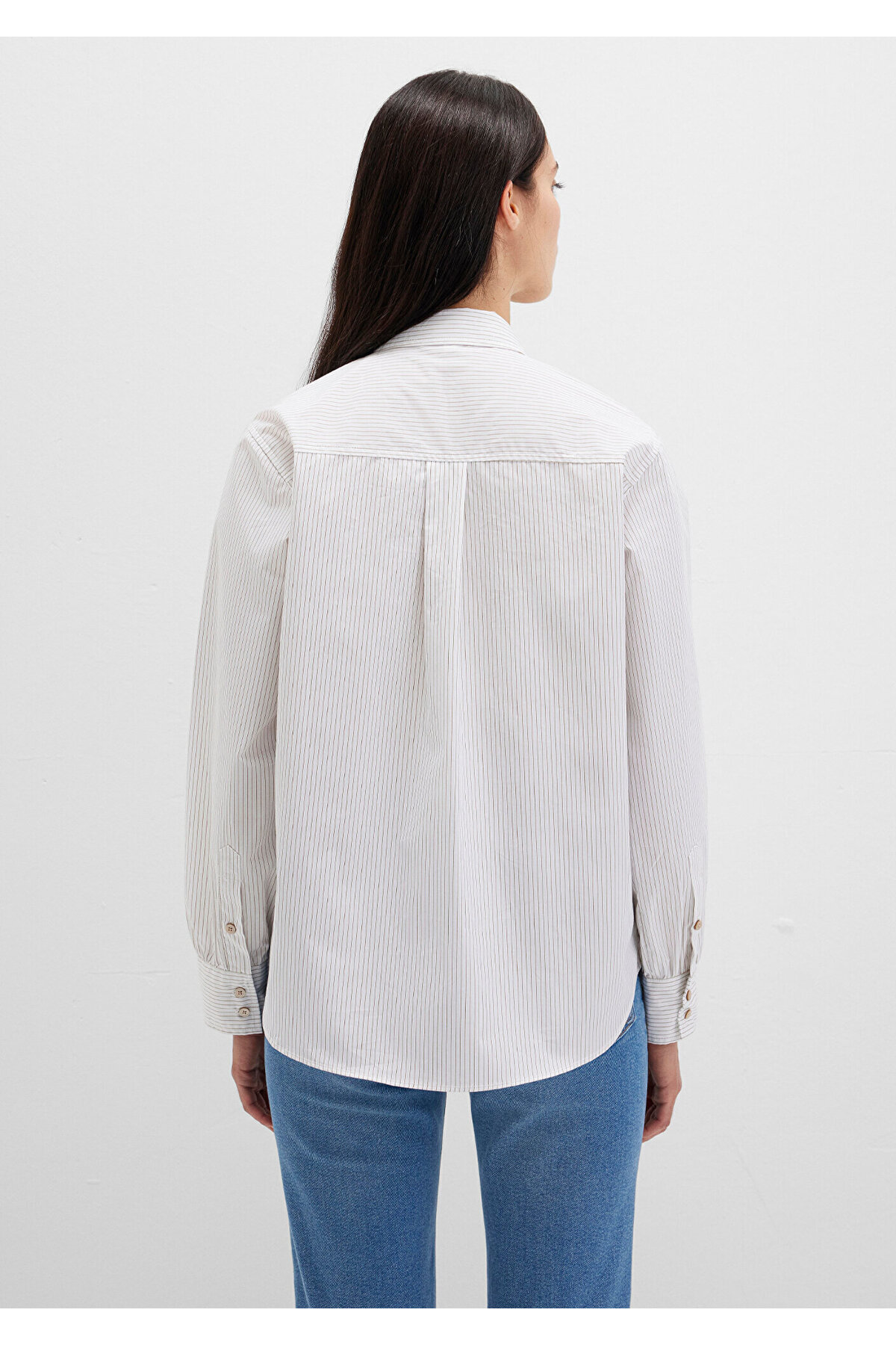 Çizgili Beyaz Gömlek Loose Fit / Bol Rahat Kesim 1211292-83980 — سفید — تصویر 5 از 7