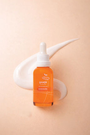 Goajé SKINCARE SPF50 Güneş Serumu, Leke Karşıtı & Nemlendirici Yüksek Korumal...