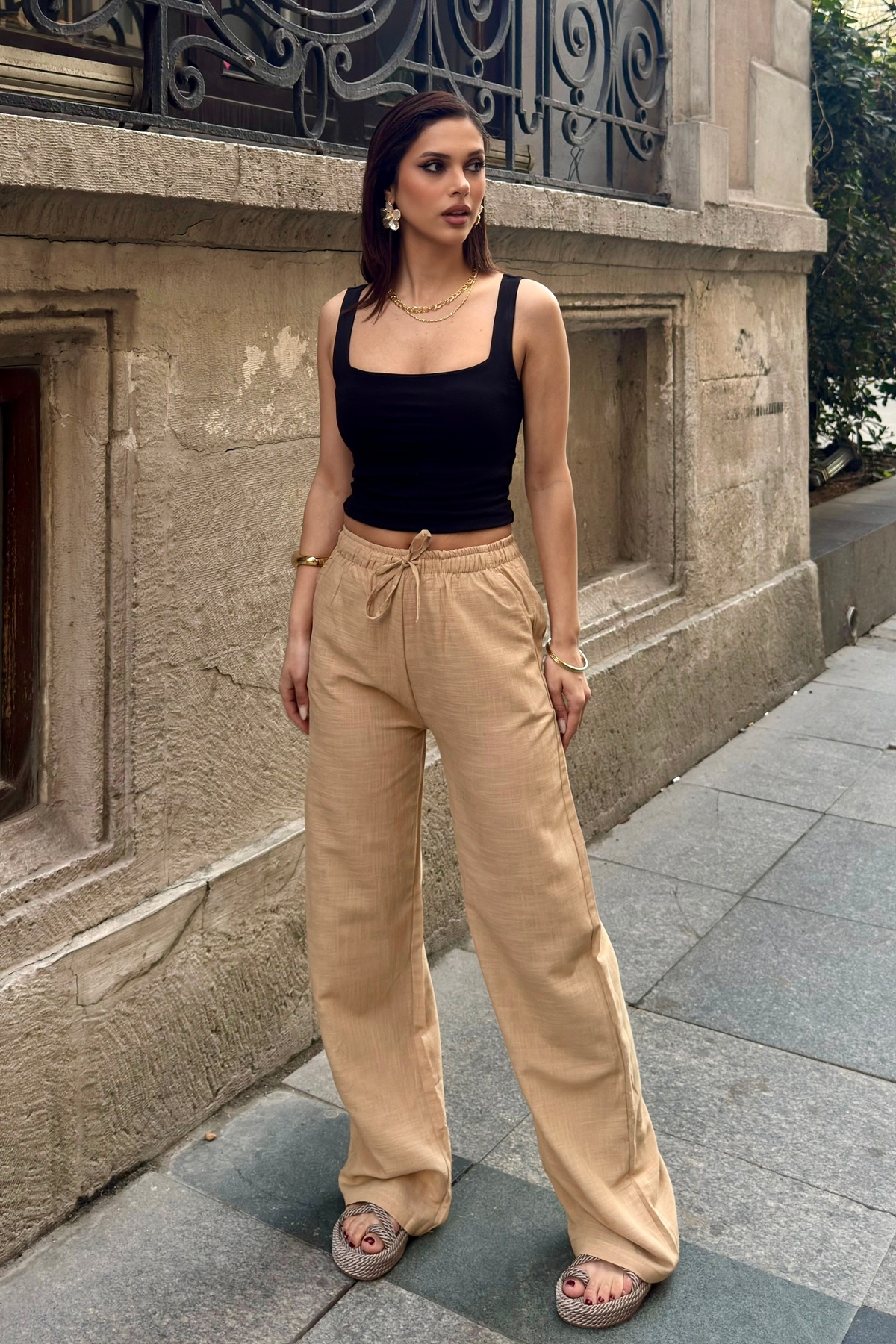 Women's Camel Linen Textured Loose Fit Palazzo Pants