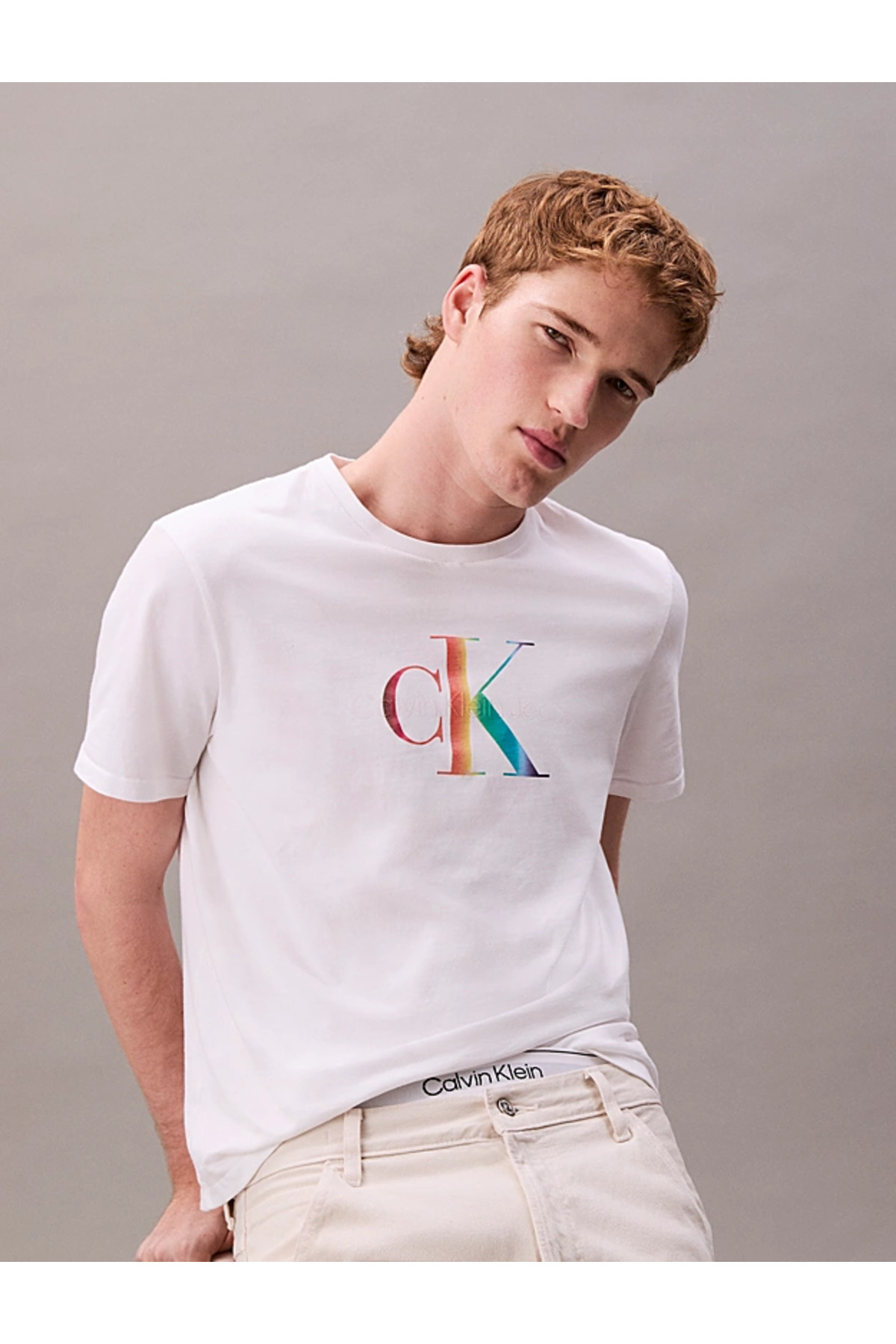 تیشرتمردانهCalvin Kleinسفید تیشرتمردانهCalvin Kleinسفید
