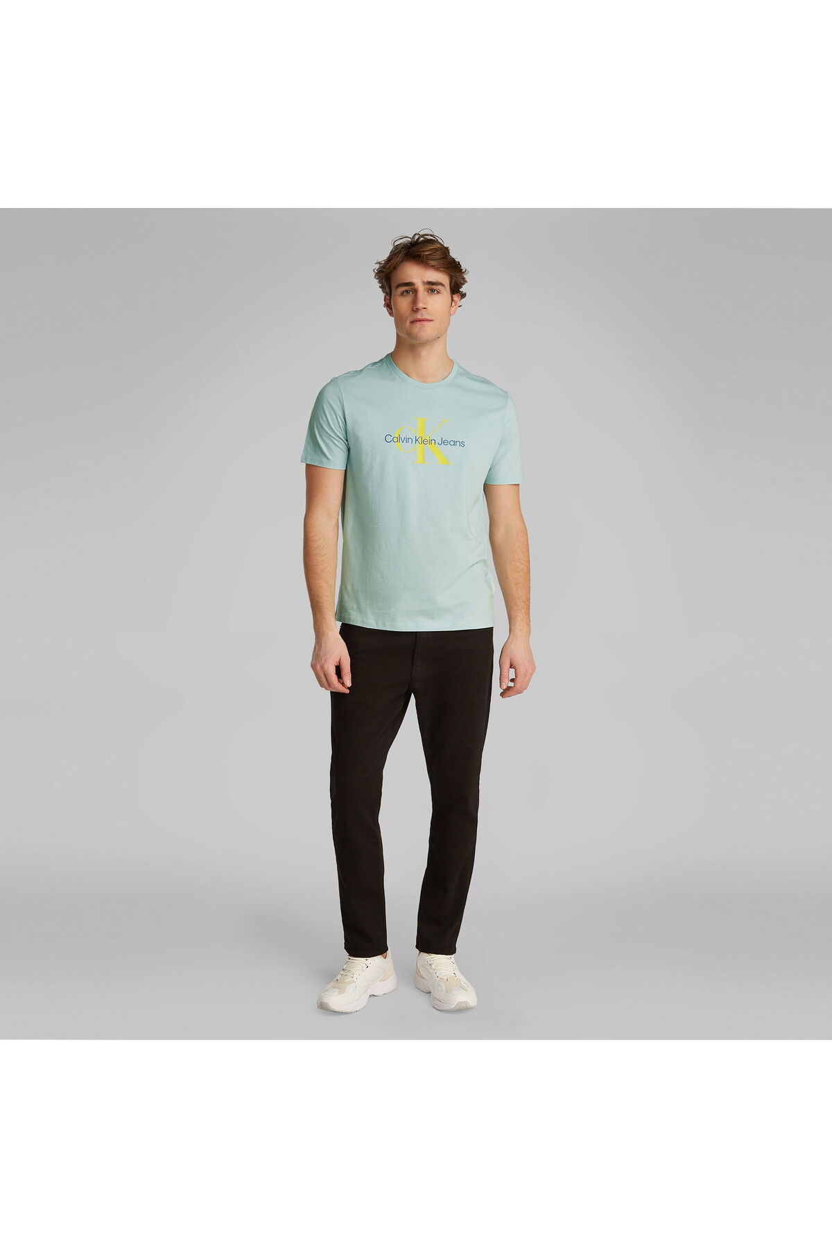تیشرتمردانهCalvin Kleinبنفش