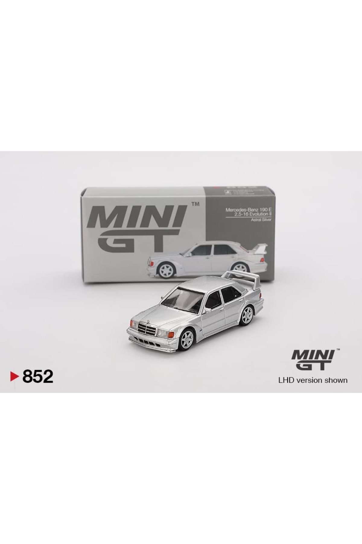 mini gt Mercedes-Benz 190E 2.5-16 Evolution II Astral Silver