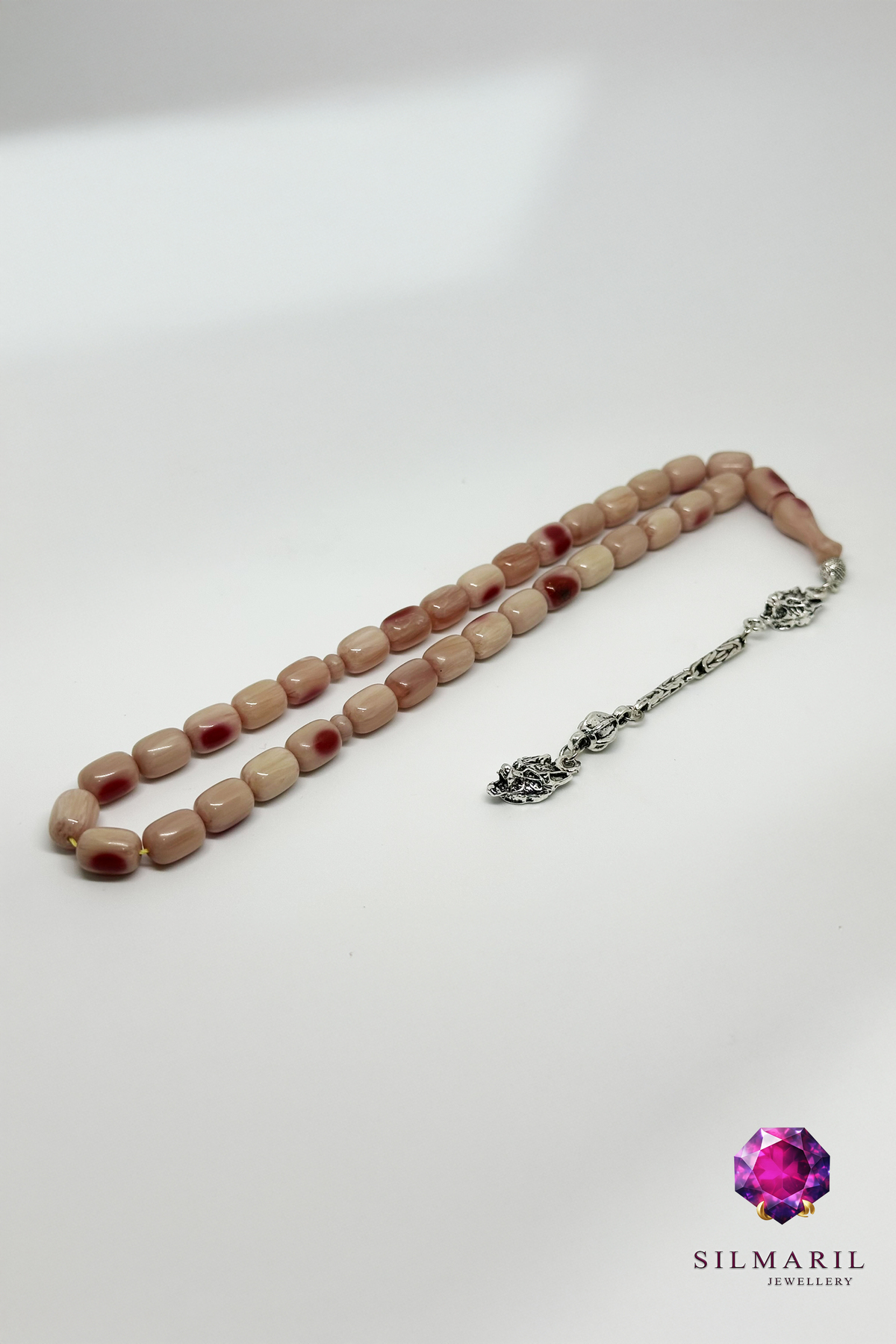 Benekli Kanayan Bağa Tespih | Açık Mor Sıkma Kehribar | Çift Kurt Başı Figür Zamanla Kızaran Tesbih — Silmaril Store (2)