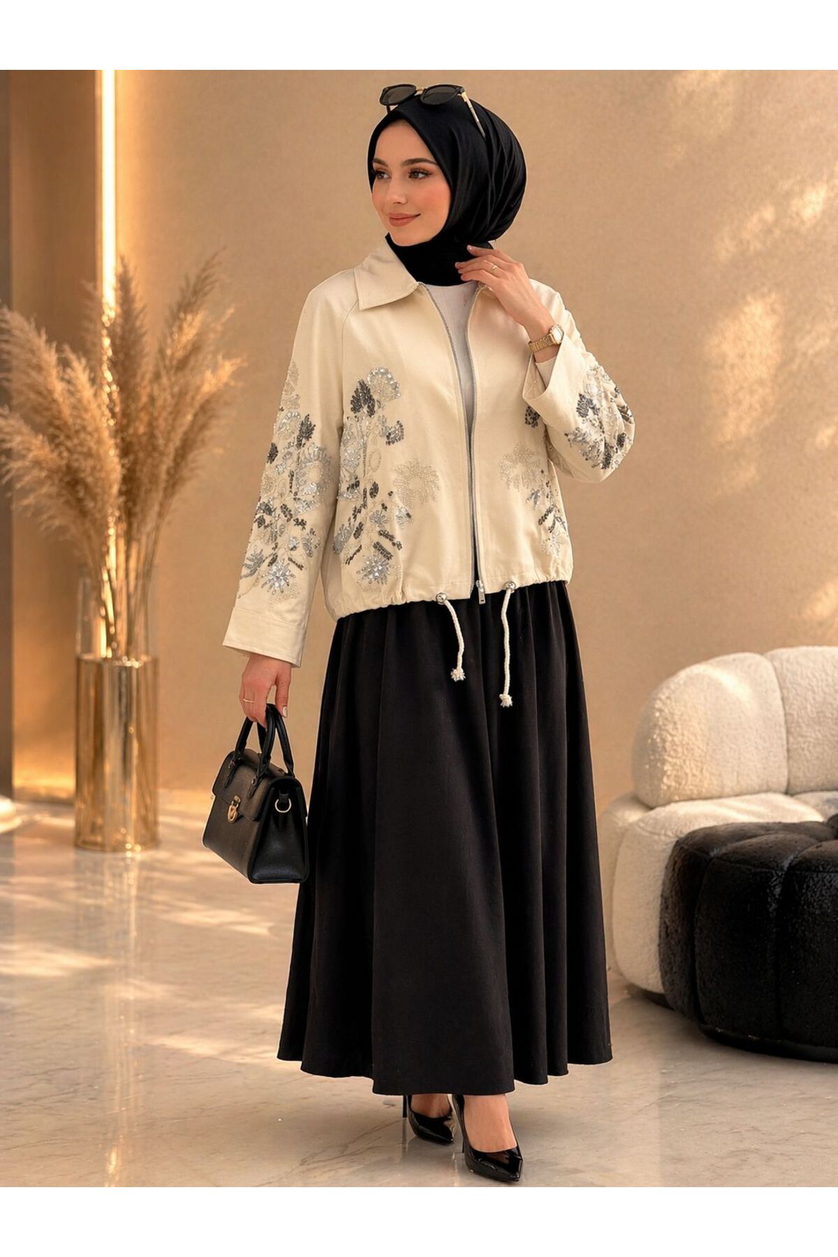 Elegance Dokunuş Boncuk İşlemeli Gabardin Ceket