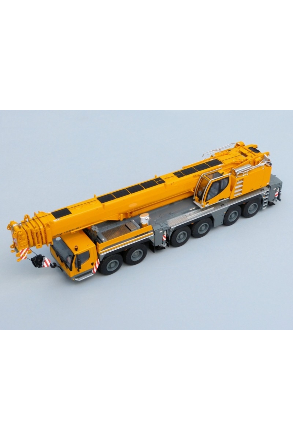 Wsi Model 1/50 Liebherr LTM 1350 6.1 V2. Mobil Vinç - Fiyatı