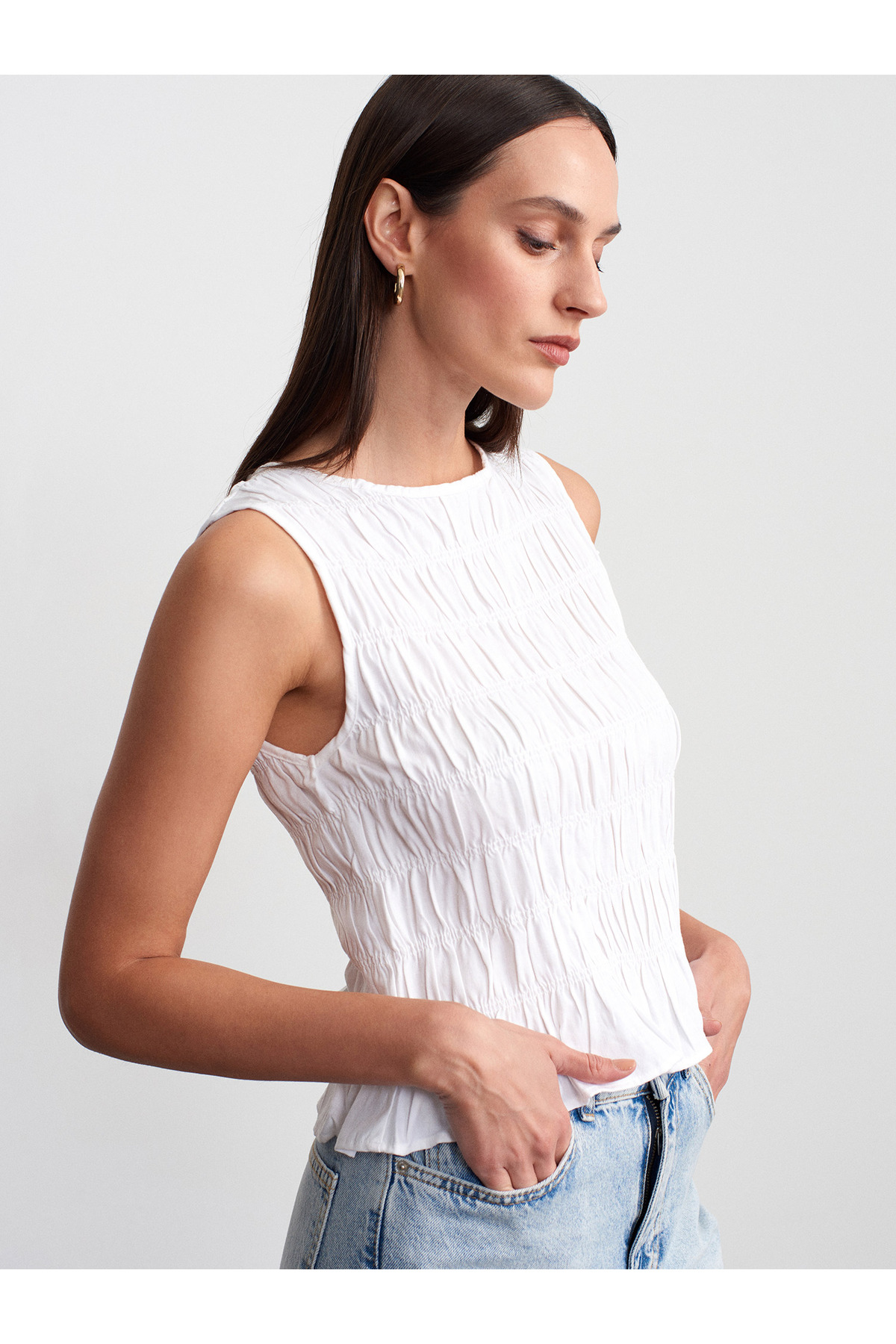 50845 Gimped Crop Blouse-White
