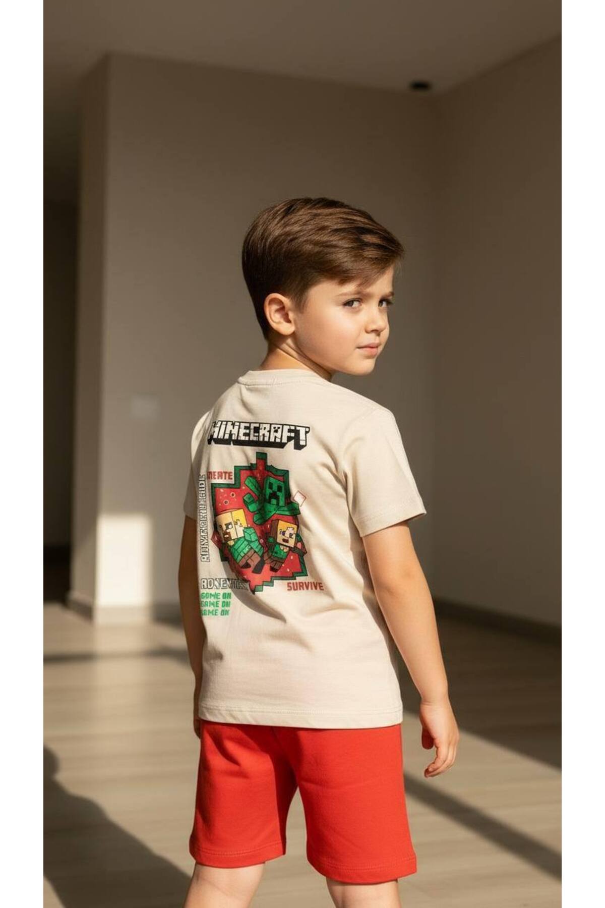 Şort Tshirt Takım - Kırmızı