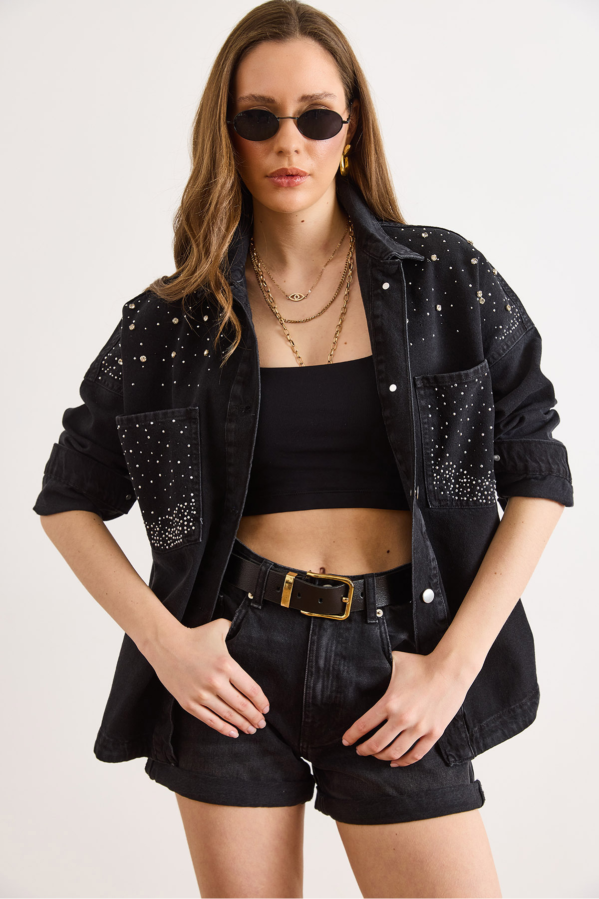 Olalook  Kadın Siyah Boncuk ve Taş Detaylı Oversize Denim Ceket CKT-19000433 - Görsel 2