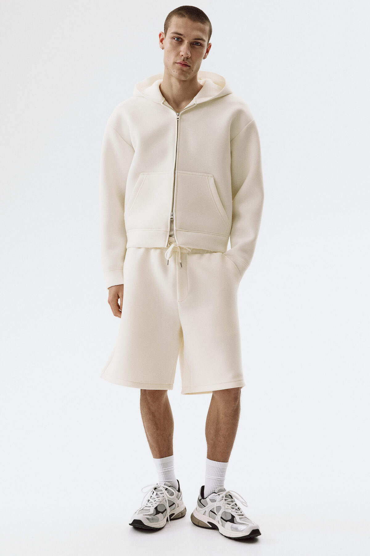 شلوارک غواصی با اندازه مناسب و راحت اچ اند ام شلوارک برمودا H&M