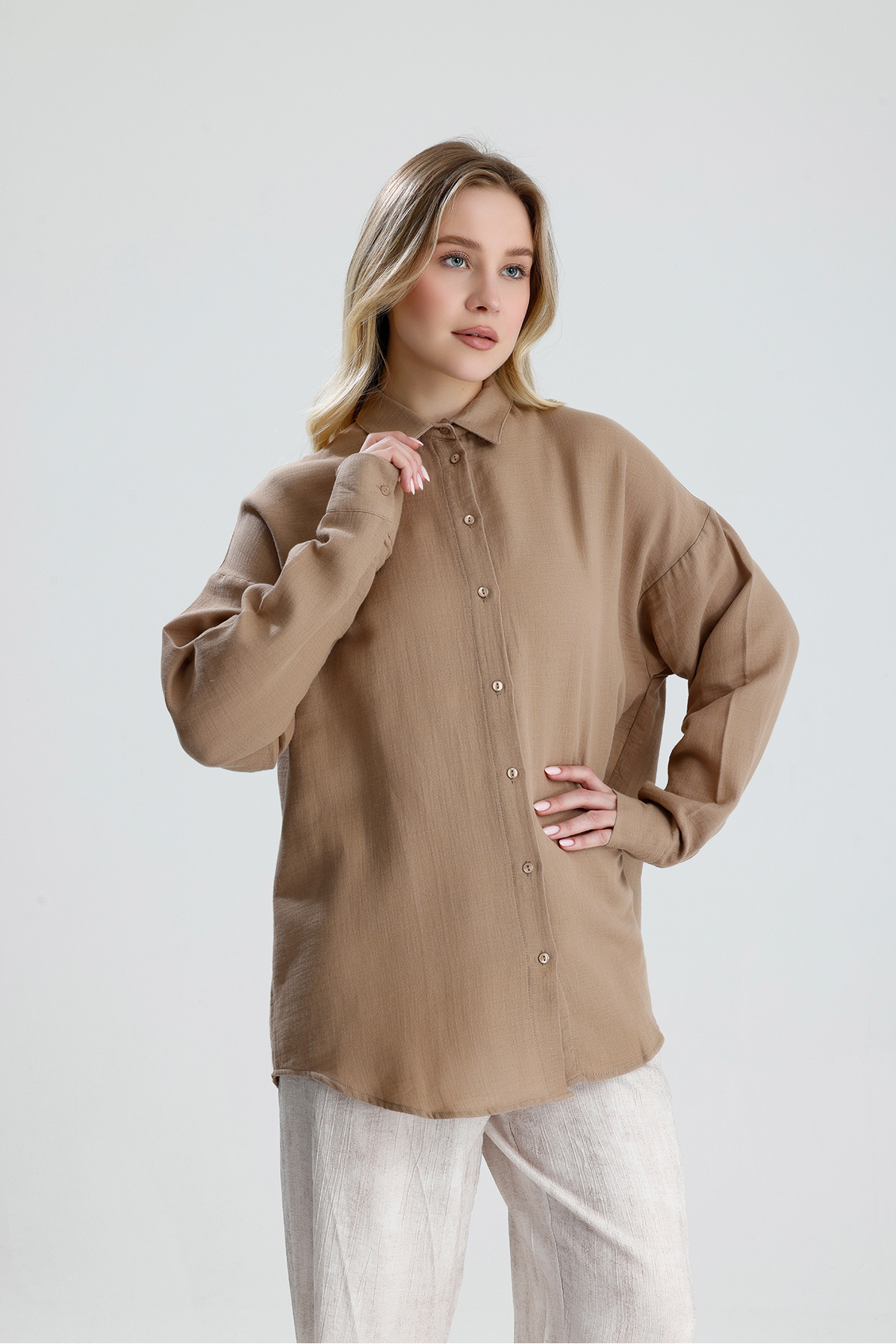 Yıkamalı %100 pamuk Müslin Oversize Gömlek - Vizon | MKS165030-01