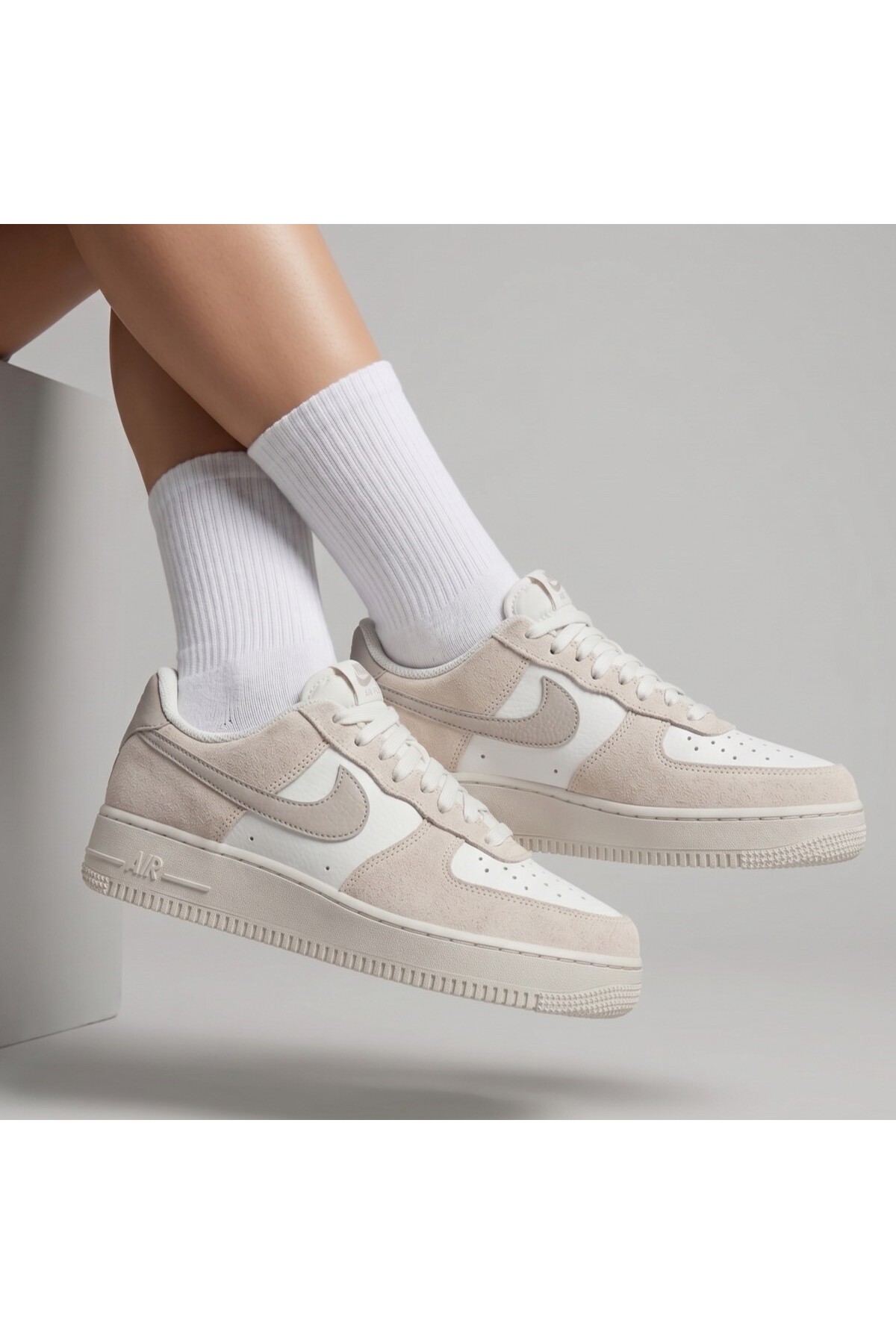 NIKE AIR FORCE 1 ホワイト スニーカー　23.5 1_org_zoom.jpg
