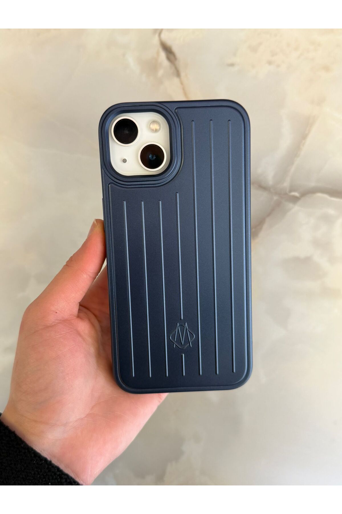 RIMOWA iPhone15 pro ケース ネイビー ZB Aksesuarda Moda İPHONE 15 Uyumlu Rimowa Çizgili Bavul Tasarım