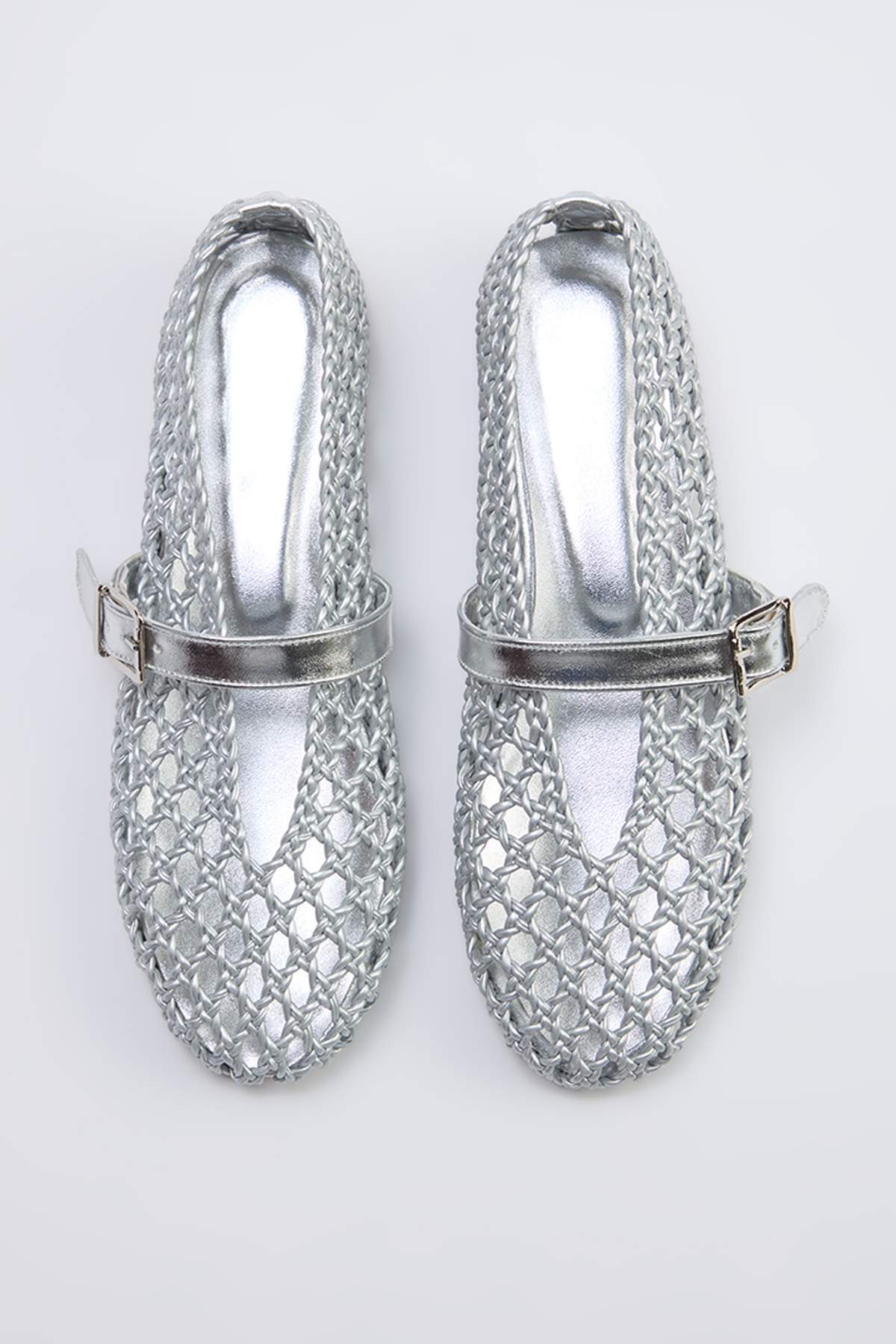 TRENDYOL SHOES Silberne gestrickte Damen-Mary-Jane-Ballerinas TAKSS26BE00019