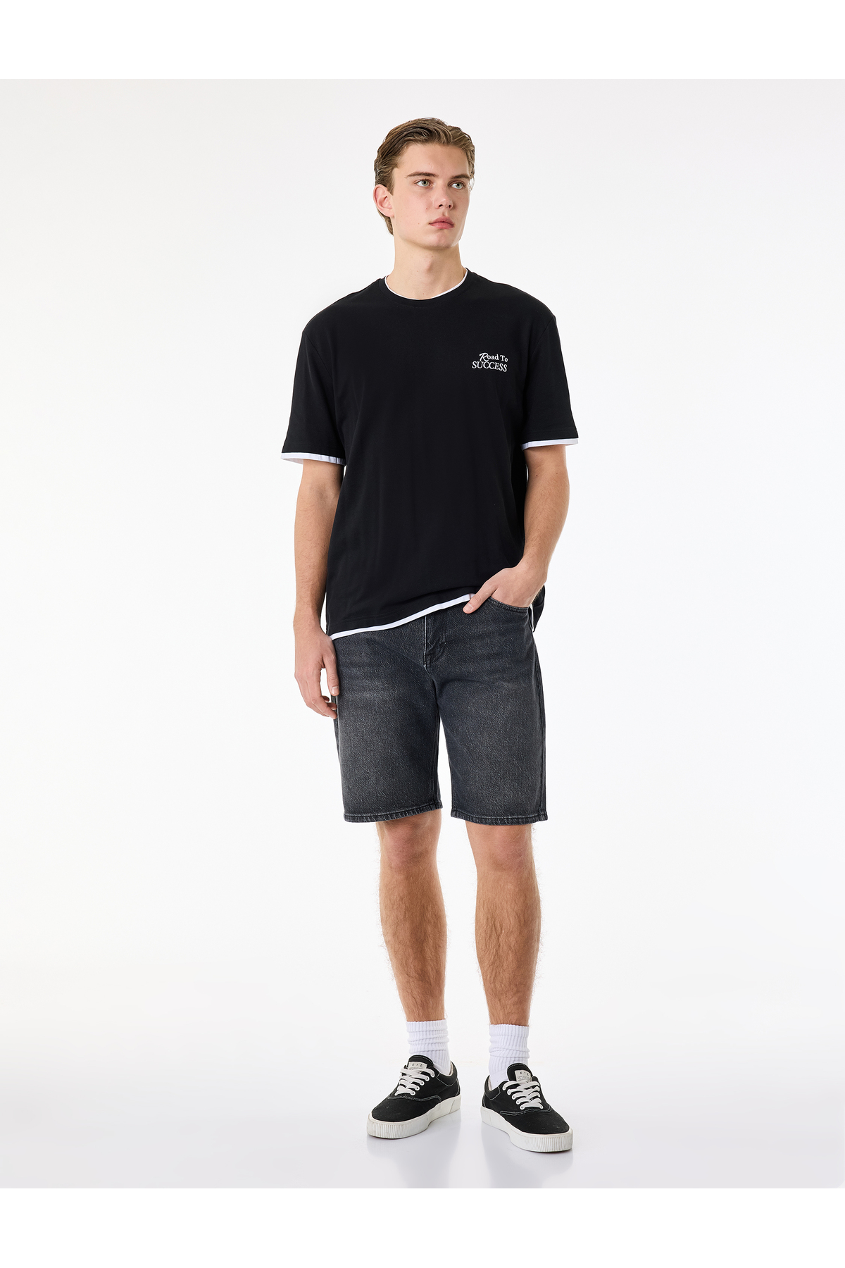 Koton Pamuklu Cepli Bermuda Straight Fit Jean Şort
