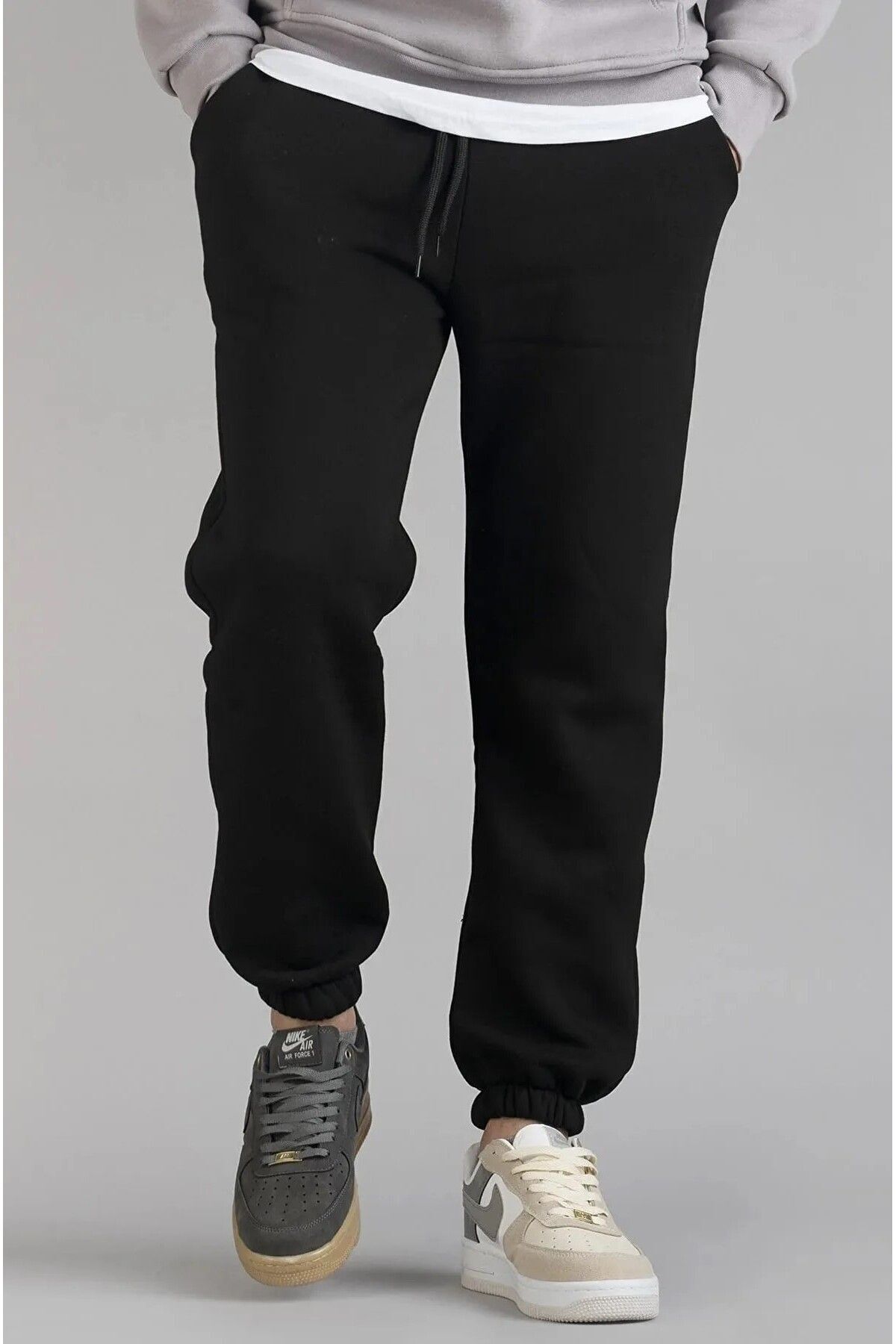 Men's Black Elastic Leg Summer Sweatpants
