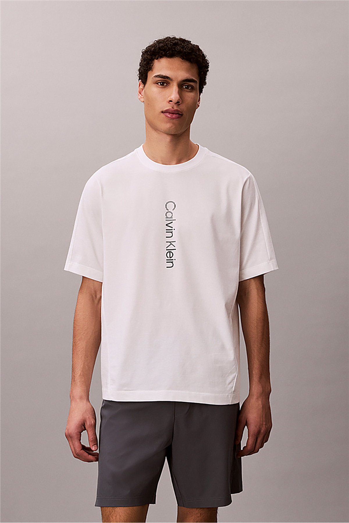 تیشرتمردانهCalvin Kleinسفید