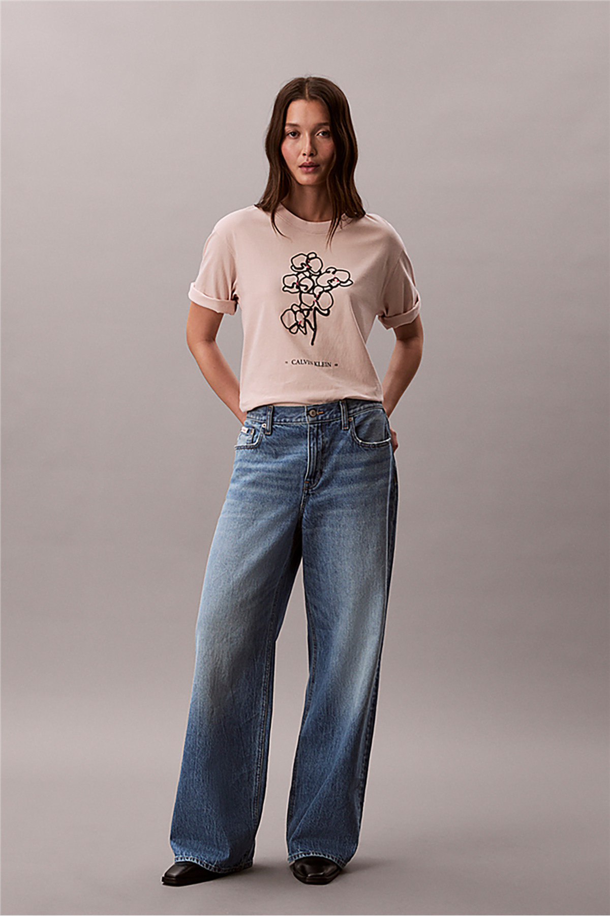 تیشرتزنانهCalvin Kleinبژ