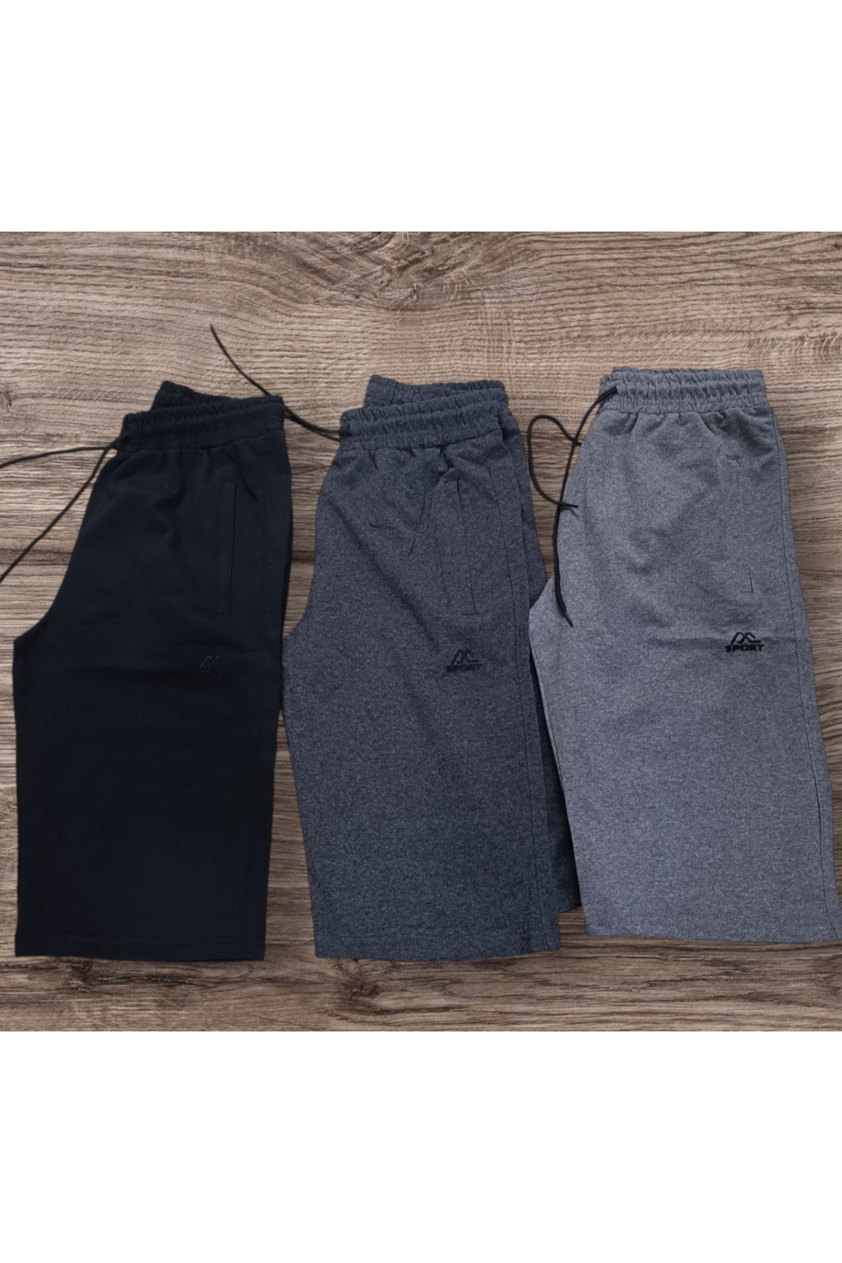 Children’s clothing · 1136482963