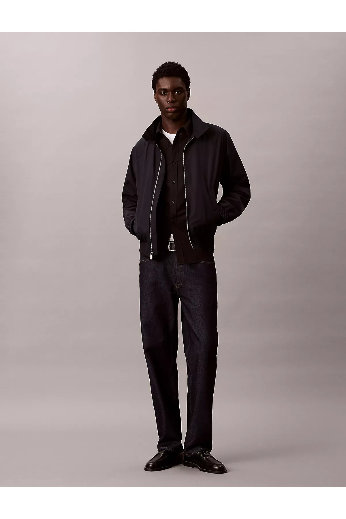 پیراهنمردانهCalvin Kleinمشکی پیراهنمردانهCalvin Kleinمشکی