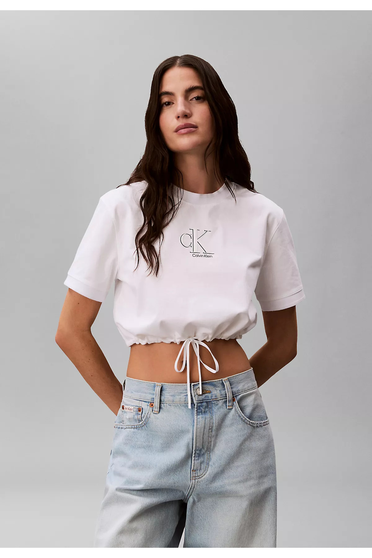 تیشرتزنانهCalvin Kleinسفید تیشرتزنانهCalvin Kleinسفید