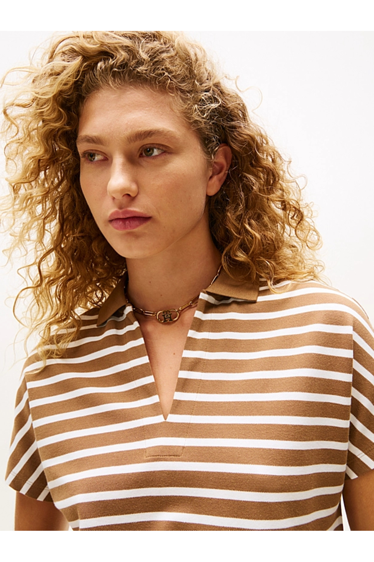پولوشرت زنانه یقه هفت | تامی هیلفیگر Tommy Hilfiger WW0WW46512 BD - تصویر 2