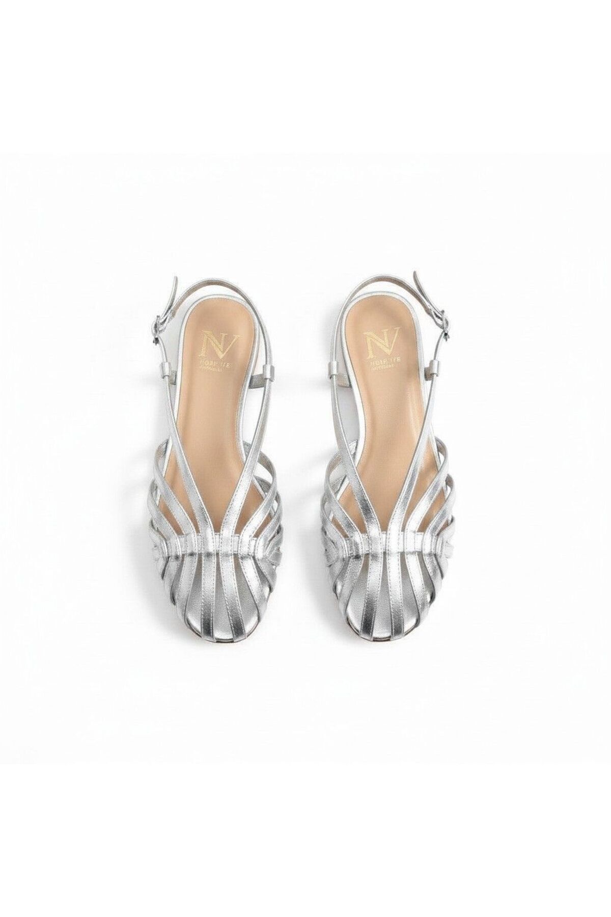 NE&VE SHOES Gümüş Deri Biye Kadın Günlük Sandalet