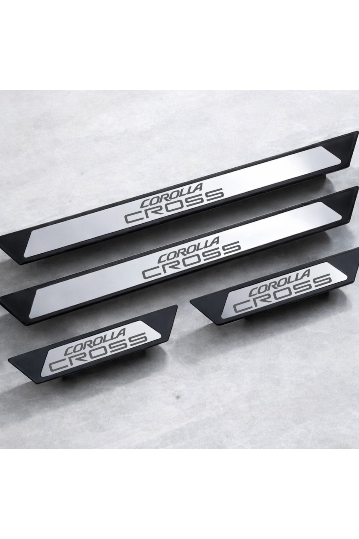 アクセサリー I.S CarEste Toyota Corolla Cross Style Kapı Eşiği 4 Parça Krom
