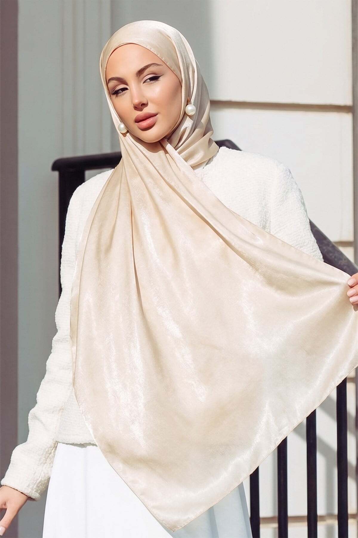   شال Olcay
