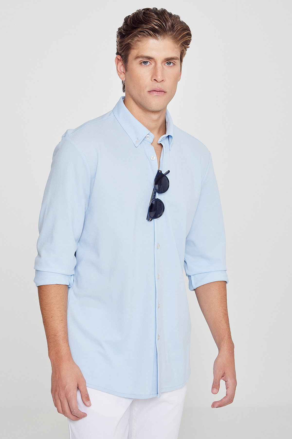 Men's Light Blue Cotton Tailored Slim Fit Slim Fit Buttoned Collar Knitted Shirt