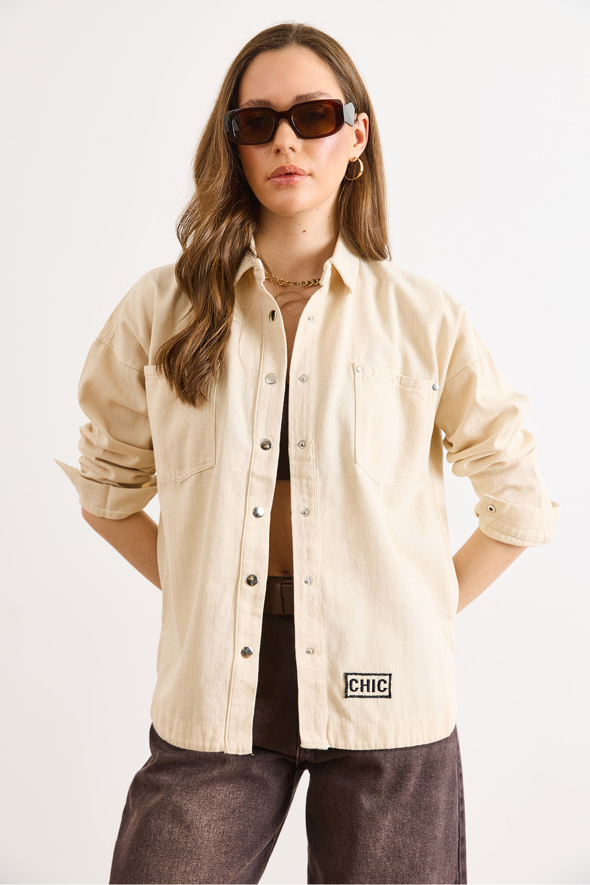 Olalook Kadın Krem Nakışlı Gabardin Gömlek GML-19001449 görsel 2