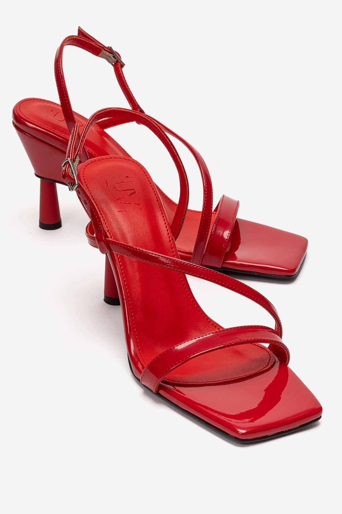 赤 luvishoes JOLENE Kırmızı Rugan Kadın Topuklu Ayakkabı - Fiyatı