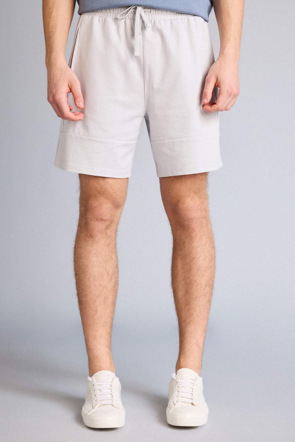 DeFacto Slim Fit Dar Paça Basic Şort B8674AX26SM görsel 3
