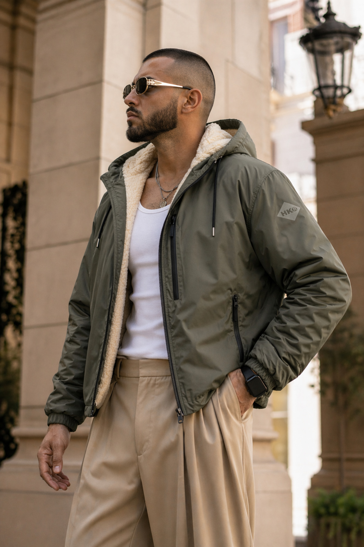 بارانی زمستانی کلاه‌دار مردانه ممتاز به رنگ خاکی با آستر خز — خاکی Hacker-1-FurLinedRaincoat — تصویر 5 از 6