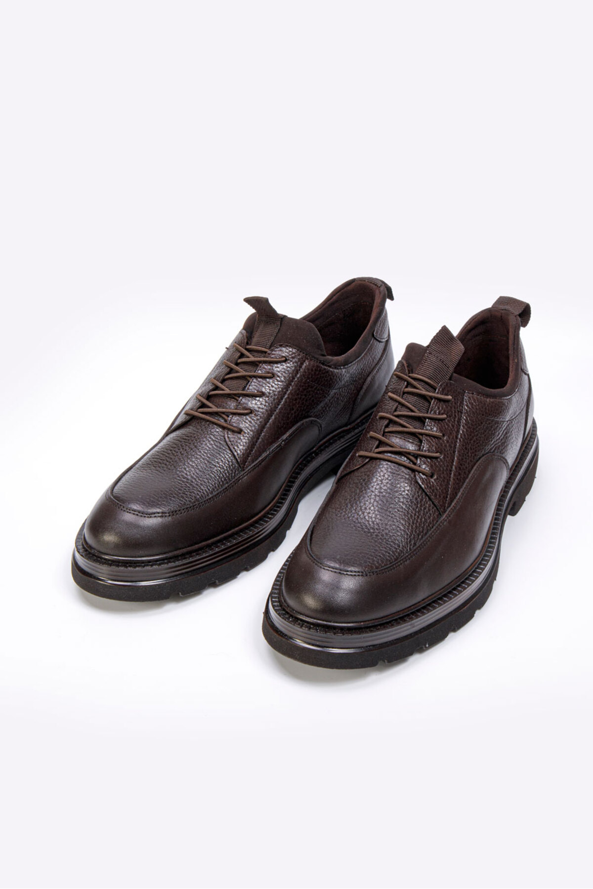Vantaggio Carmino Brown 100% Genuine Leather Men's Classic Casual Shoes