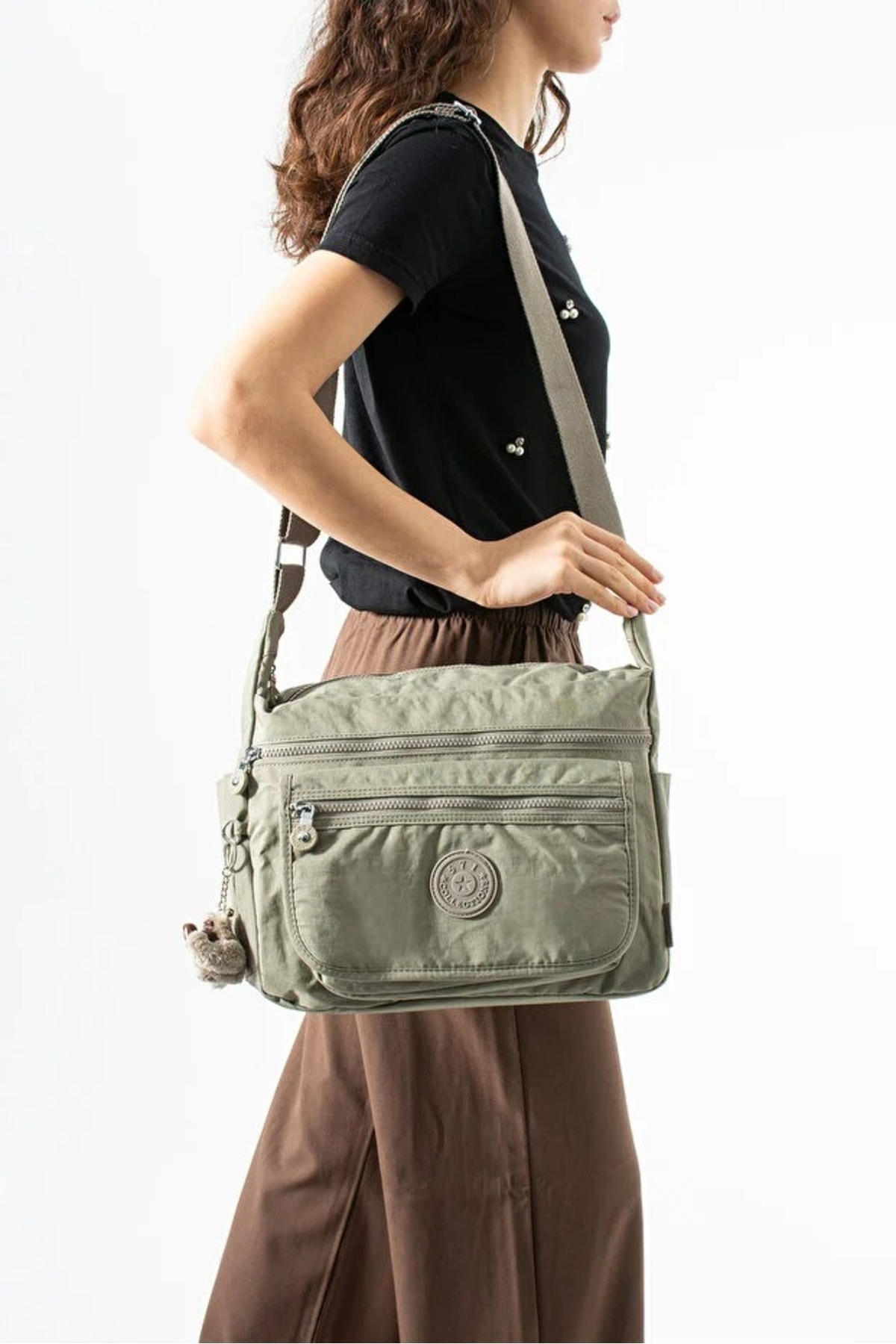 Custom Water Repellent Fabric Multi Pockets Mink Color Crossbody Oversized Shoulder Messenger Casual & School Bag