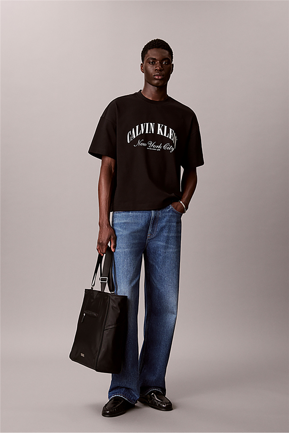 تیشرتمردانهCalvin Kleinمشکی