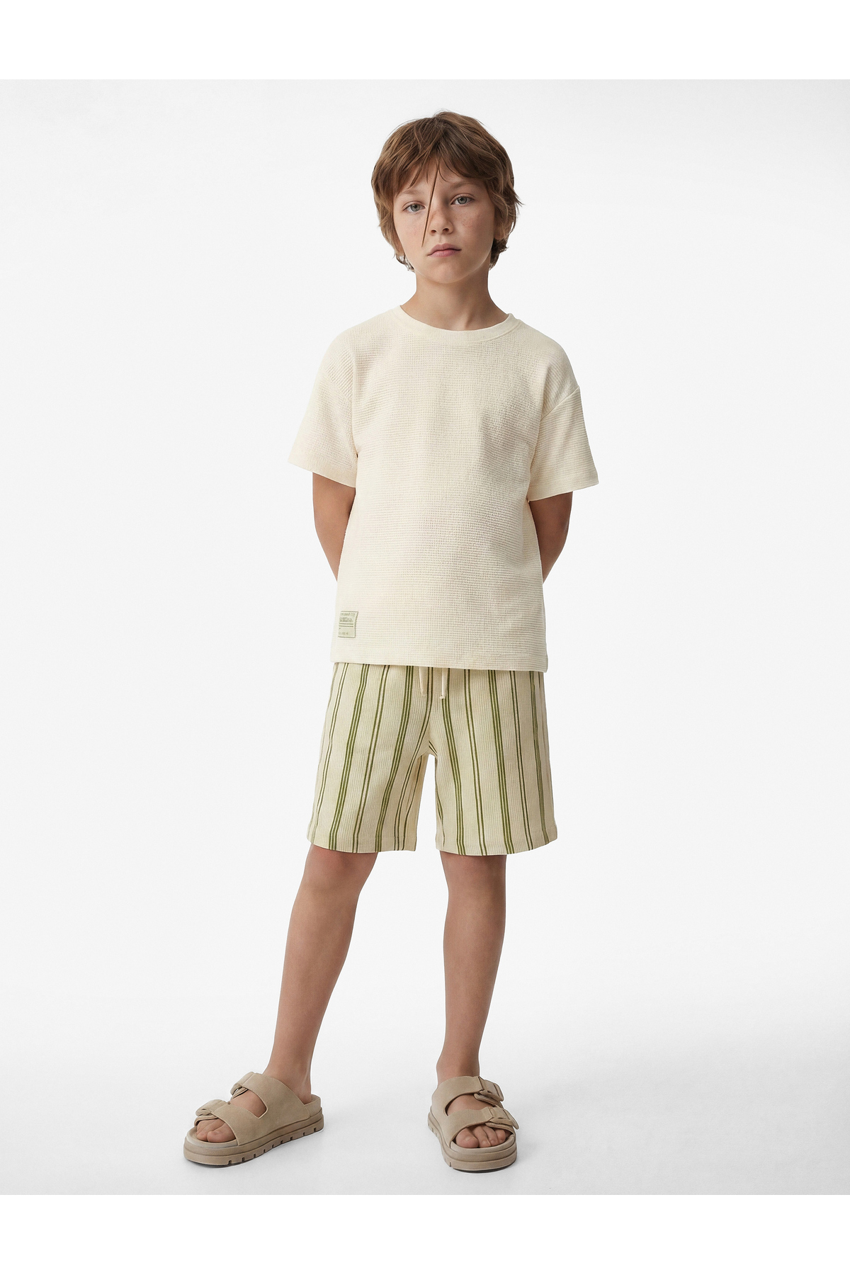 Koton Label Detailed Short Sleeve Crew Neck Oversize T-Shirt